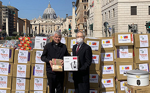 台灣捐贈友邦教廷食材助遊民  送電鍋與教宗一起品嚐「池上米」