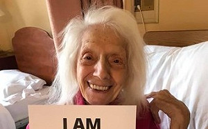 第三勝到手！ 美百歲人瑞戰勝流感、癌症、武漢肺炎