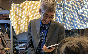 「甜蜜復仇」中共 銅鑼灣書店兩日營收卅萬 林榮基嘴角失守