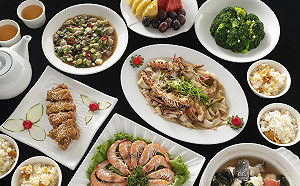 帶母親嘗美食加玩透透  中市樂園賣場飯店優惠齊出籠