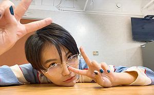 賴品妤發一人上班文近萬讚 鄭運鵬無奈嘆：不如歸去