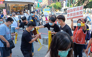 千條「罷韓黃絲帶」20分鐘發完 打馬悍將：韓導真的在幫忙催票