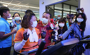 肥宅福音！新北運動中心今解封 侯友宜親自盯場落實人流管制