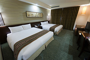 武漢肺炎》慶祝零新增 嘉義五星級飯店邀請「曾心玲」免費入住