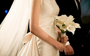 交往三年懷孕準備結婚！女看男友手機傻眼了：我該怎麼辦