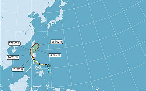 輕颱黃蜂持續減弱 中南部熱爆高溫37度