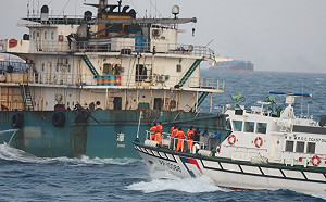 陳柏惟質疑中國盜砂為讓潛艦伏擊 國防部：可能要挖很久!