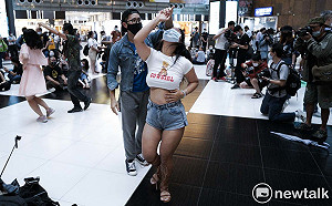 良影ㄧ二》數百位民眾「坐爆」北車 以行動抗議台鐵欲禁席地而坐計畫