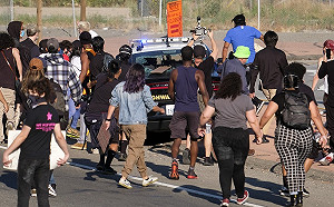 美非裔人士之死問題再度浮現 回顧美半世紀歧視重大事件