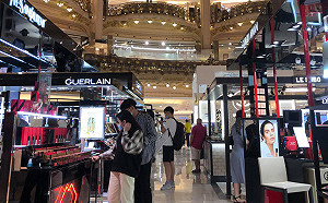 法院協商成功  巴黎知名百貨公司復業人潮熱絡