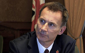 重新考慮與中國關係！7英國前外相喊話組聯盟抗中