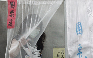 罷韓投票1823投開票所 2萬多人投入選務