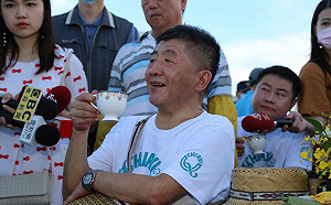 6/7大解封! 雙鐵恢復車上飲食 中職球迷觀賽免全程戴口罩