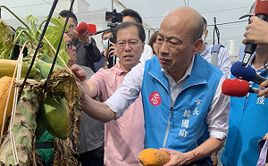 罷免案投票登場  韓國瑜再打「親民牌」試圖挽民心