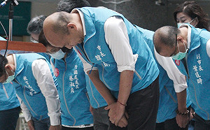 管仁健觀點》韓國瑜為何要鐵齒的「罷免自己」？