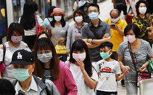 台灣擊退疫情關鍵 BBC：口罩地圖和一粒卡臣