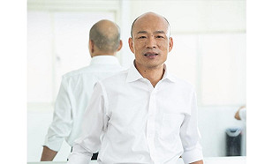 韓粉發起611送萬民傘給韓國瑜 網驚：要搞多像告別式