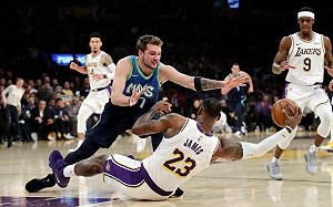 NBA／東契奇指傷至今還沒好　訓練師：還有足夠時間康復(影)