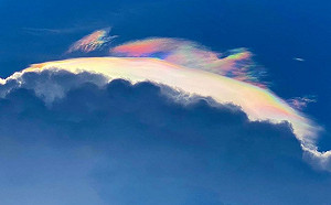 地震雲？宜蘭外海清晨驚現規模6強震 傍晚罕見「火彩虹」高掛天際