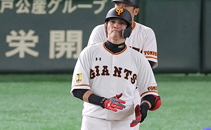 日職／陽岱鋼被觸身球無大礙　原辰德：希望他維持好手感(影)