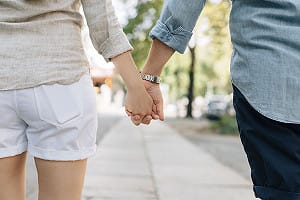 「名人性通行證」OK嗎? 英國近1/4民眾持開放態度 專家這樣警告.....