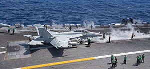 美羅斯福號疫後復出2週 大黃蜂摔機2飛官彈射逃生