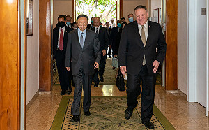 楊潔篪求見蓬佩奧被爆心不甘情不願 6小時密會繞圈子