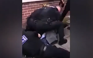 (影)英國版「我不能呼吸」  非裔男被捕後離奇死亡