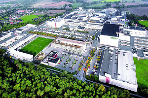 德肉品加工廠破千人群聚感染 6500員工全數隔離