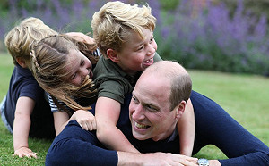 英國威廉王子38歲生日 IG分享溫馨親子照