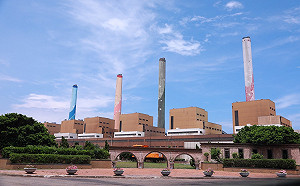 中市副市長帶隊稽查中火  黃國榮：捍衛中部人健康決心不變