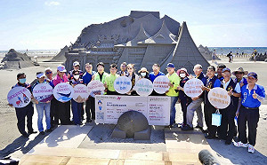 另類偽出國！打造5大洲13國特色景點  台中大安沙雕祭今開幕