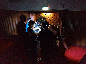 (影) 國民黨強闖立院要求「撤換陳菊」 范雲痛批：分裂性雙重人格