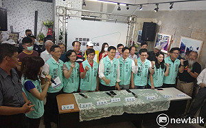 無候選人交互詰問  吳益政競總：期待公視另辦真槍實彈的辯論會