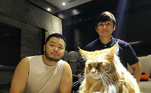 愛情長跑9年今天登記！「阿妹」經紀人陳鎮川與男友在早餐店互換戒指