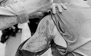 港版國安法實施第一天 銅鑼灣爆發警察流血衝突 港警全力追緝「暴徒」