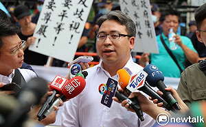 不挺《農田水利法》 綠委黃世杰高分貝向農委會提3問