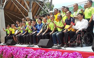 雲林縣農民大學十年有成  菁英農民豐碩成果展