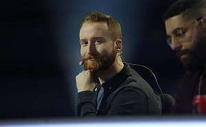 《決勝時刻》黑歷史曝光！主播賽評Momo遭動視暴雪解約