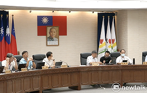 1280月票搭破萬元 柯文哲質疑在做快遞、要求查軌跡