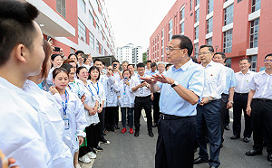 赴貴州再打臉習近平？  李克強:看到很多閒置廠房  企業應招募農民工