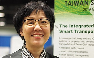 想回家了！來台南9年6個月  副市長王時思請辭