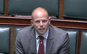 比利時眾院通過決議調查新冠病毒起源 中國大使氣噗噗嗆：祝你健康