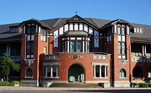 穿越百年鐵道時光！4處不可錯過的鐵道文化園區