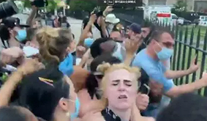 「黑人的命也是命」槓上「警察的命也是命」兩派人馬衝突 多人掛彩