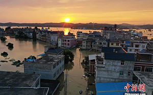 長江水患倒灌鄱陽湖3億立方公尺 中國水利專家：能守則守該棄則棄