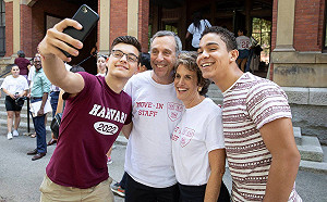 哈佛大學告贏了！美取消留學新規 上網課續持美簽