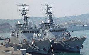 解放軍2間諜船情蒐 錦江級艦前往干擾監控