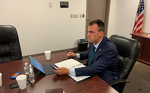 奧克拉荷馬州長確診武漢肺炎 全美州長染疫首例