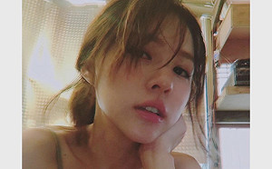 熊熊挺G奶秀「比臉大的芒果」！網歪樓：沒妳胸部大